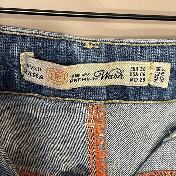 Women's 6 Zara Jean Shorts Raw Hem Zipper Fly Distressed - Picture 4 of 4